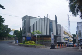Отель Yunna Hotel Lampung  Бандар-Лампунг